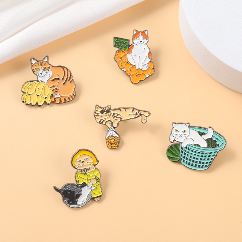 Street Fashion Vendors - Alfileres esmaltados de gatos divertidos para