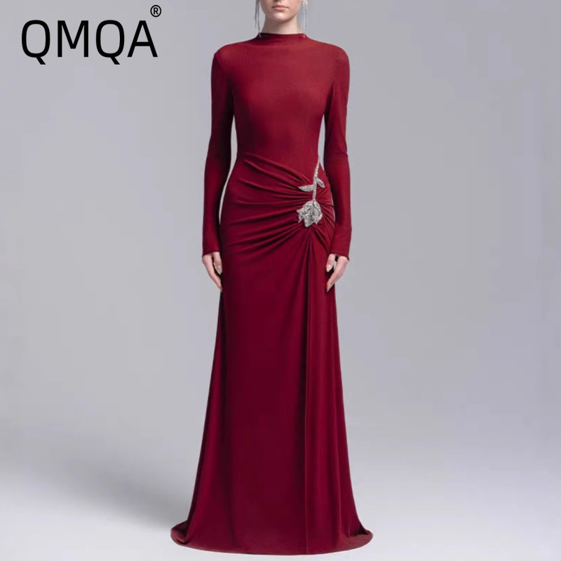 Street Fashion Vietnam - QMQA moda mujer Vietnam nicho diseño