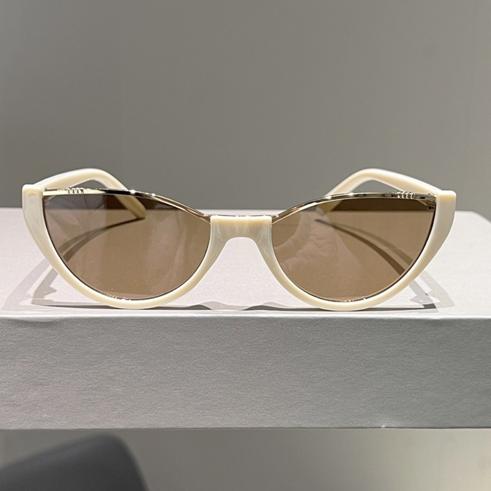Gafas de Sol de Moda con Media - Fashion Street Cat reseña y precio